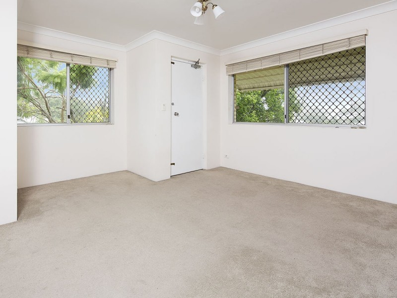 2/37 Campbell Terrace, Wavell Heights QLD 4012