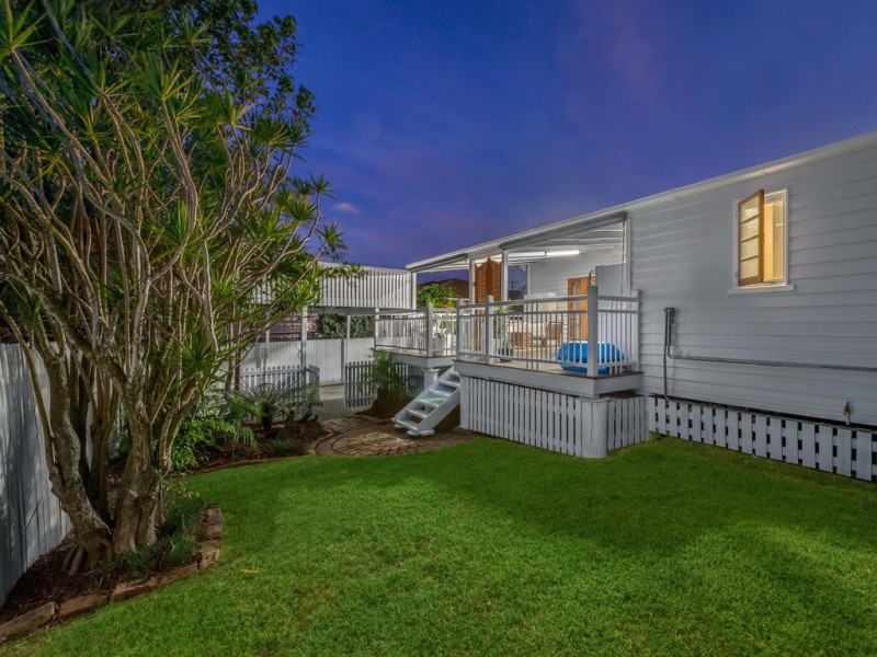 48 Bayview Terrace, Wavell Heights QLD 4012