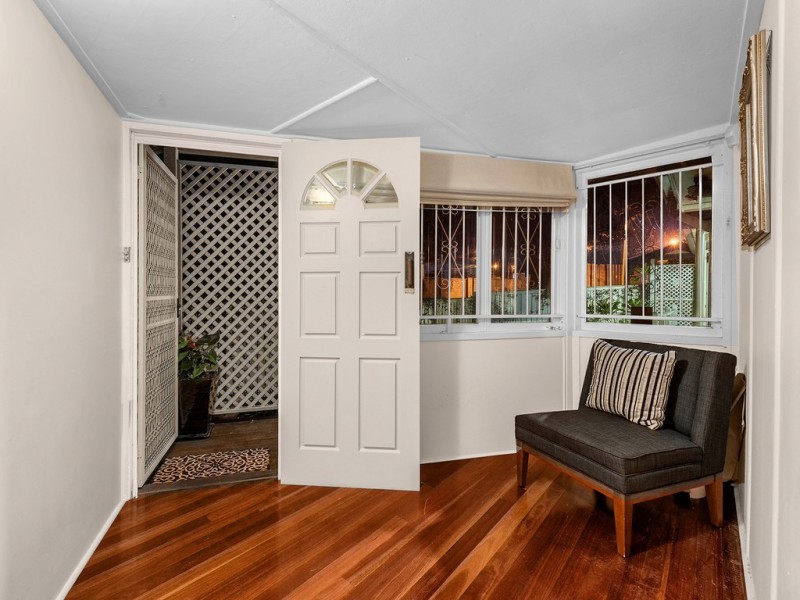 60 Lisson Grove, Wooloowin QLD 4030