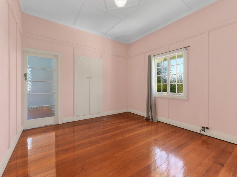 41 Gladstone Street, Indooroopilly QLD 4068