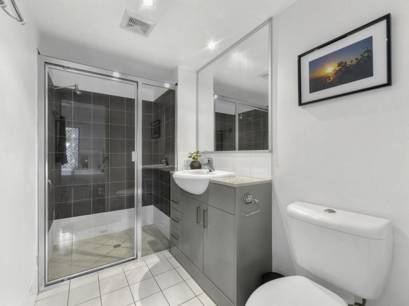 8/46 Buxton Street, Ascot QLD 4007