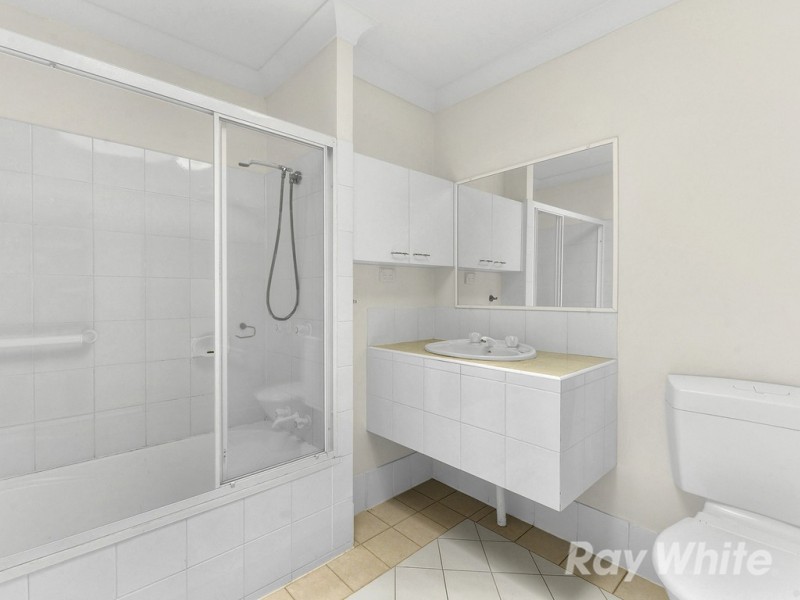 2/115 Jenner Street, Nundah QLD 4012