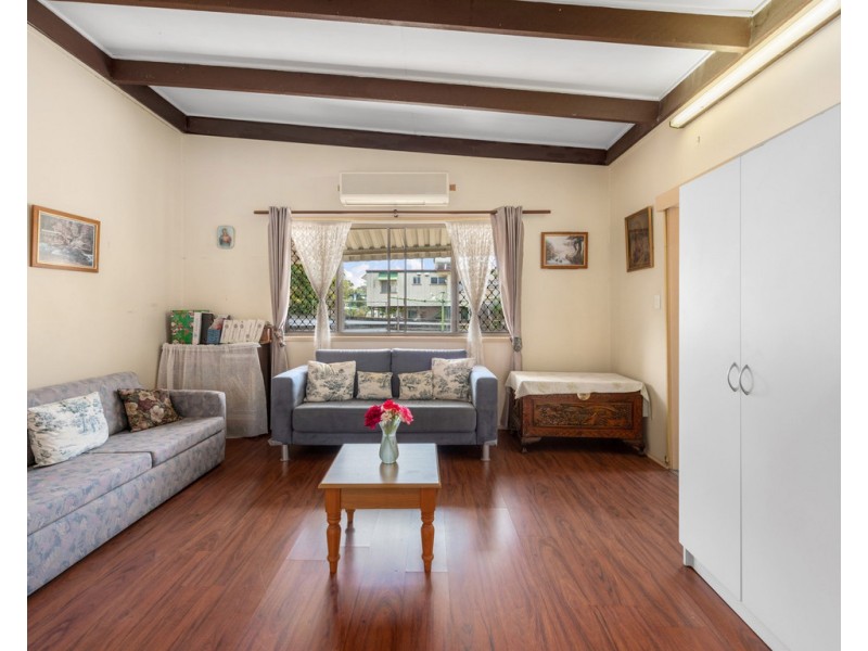 62 Walkers Way, Nundah QLD 4012