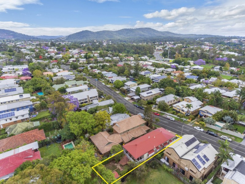 34 Celia Street, Ashgrove QLD 4060
