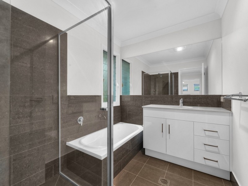 1/17 Almond Street, Northgate QLD 4013