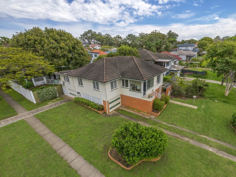 19 Varcoe Street, Wavell Heights QLD 4012