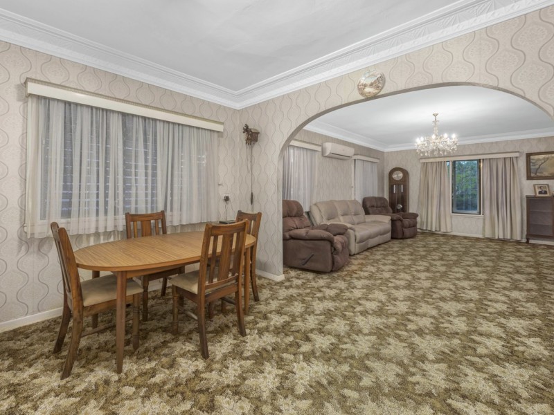 19 Varcoe Street, Wavell Heights QLD 4012