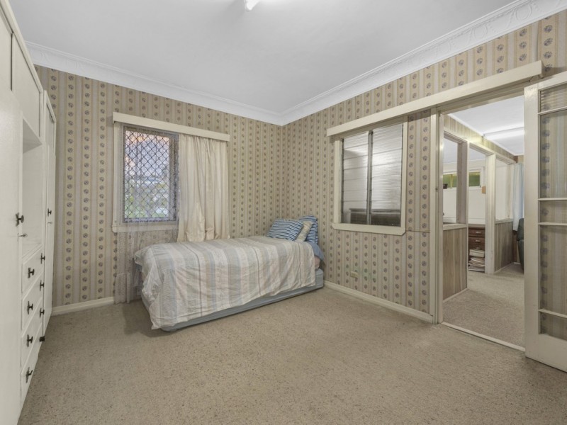 19 Varcoe Street, Wavell Heights QLD 4012