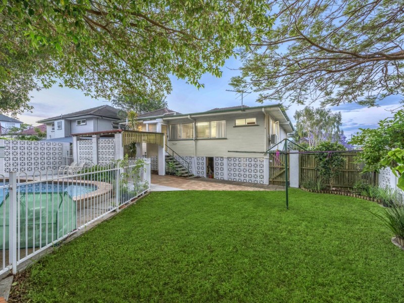 19 Varcoe Street, Wavell Heights QLD 4012