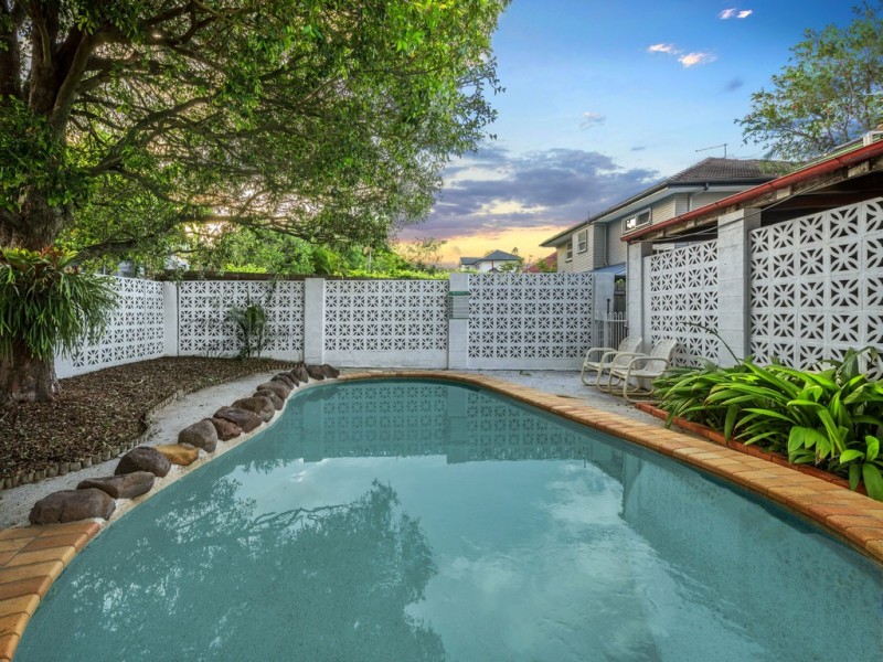 19 Varcoe Street, Wavell Heights QLD 4012