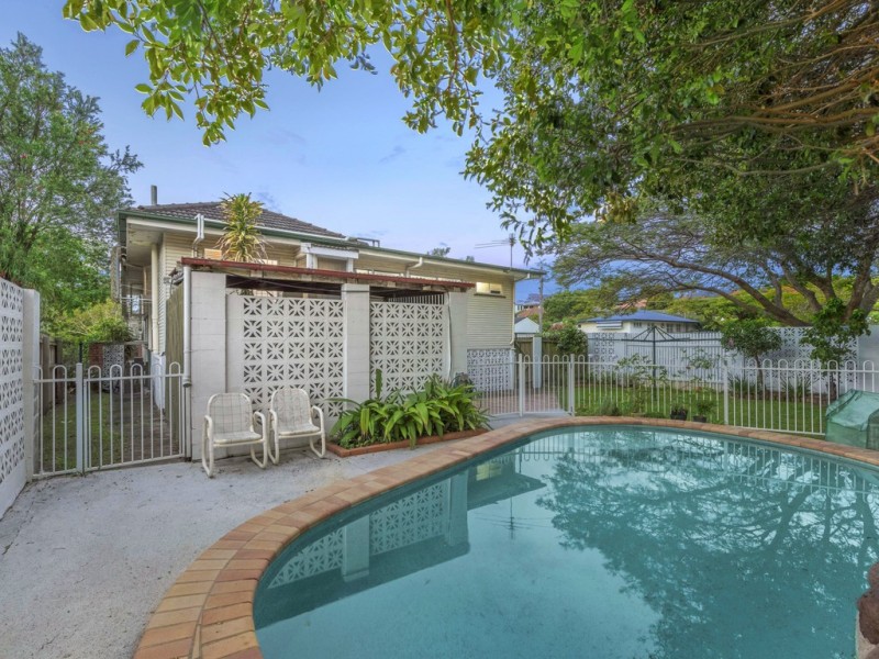 19 Varcoe Street, Wavell Heights QLD 4012