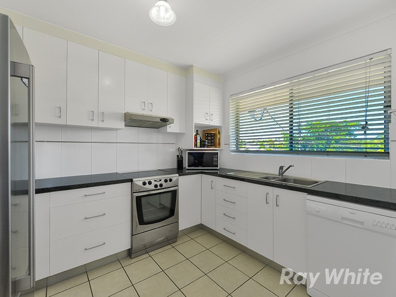 3/125 Flower Street, Northgate QLD 4013