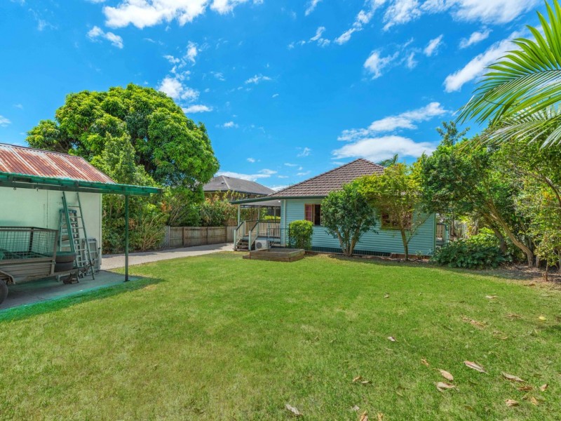 16 Lemnos Street, Nundah QLD 4012