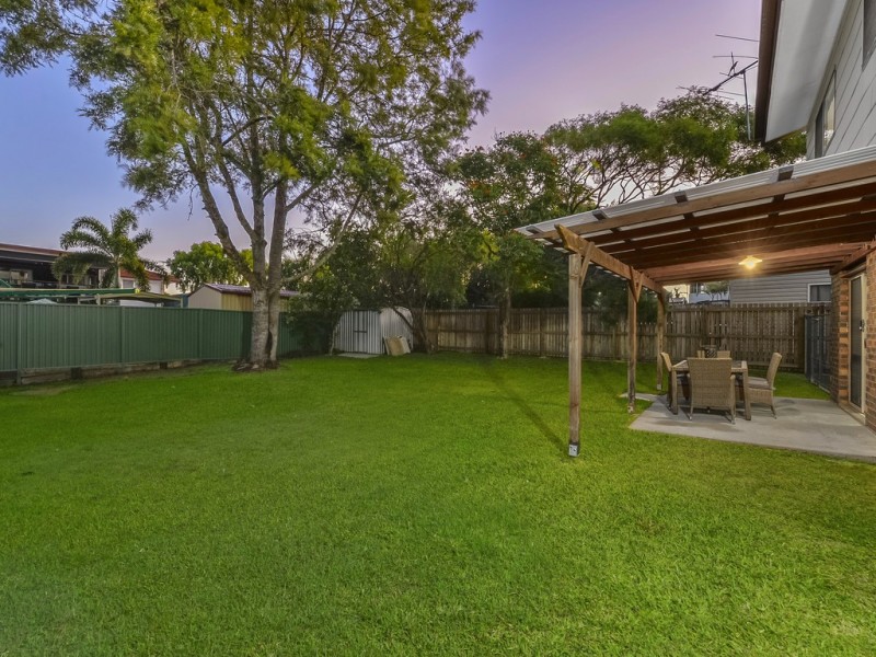 17 Lacaroo Street, Bracken Ridge QLD 4017