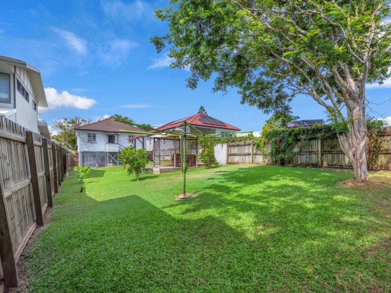 128 Nellie Street, Nundah QLD 4012