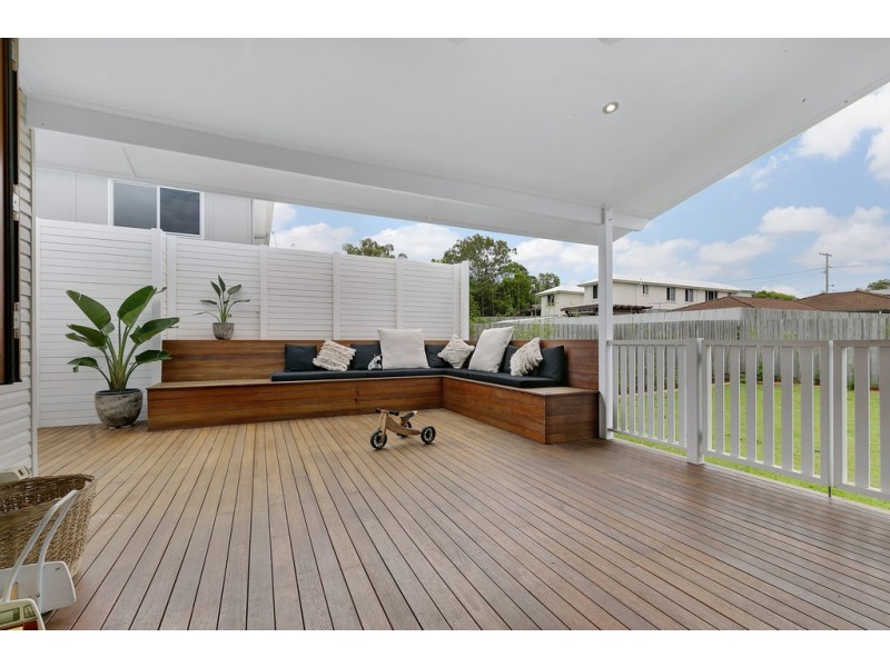 54 Watcombe Street, Wavell Heights QLD 4012