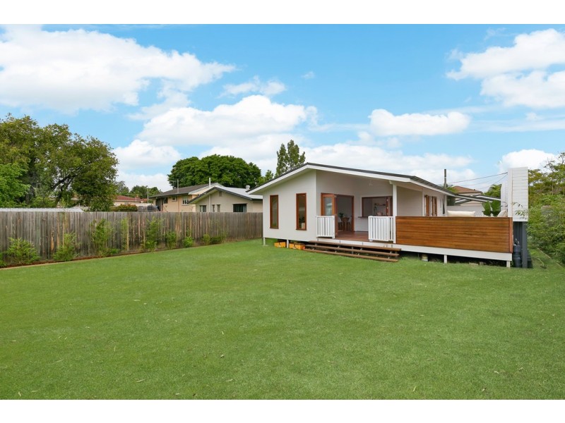 54 Watcombe Street, Wavell Heights QLD 4012