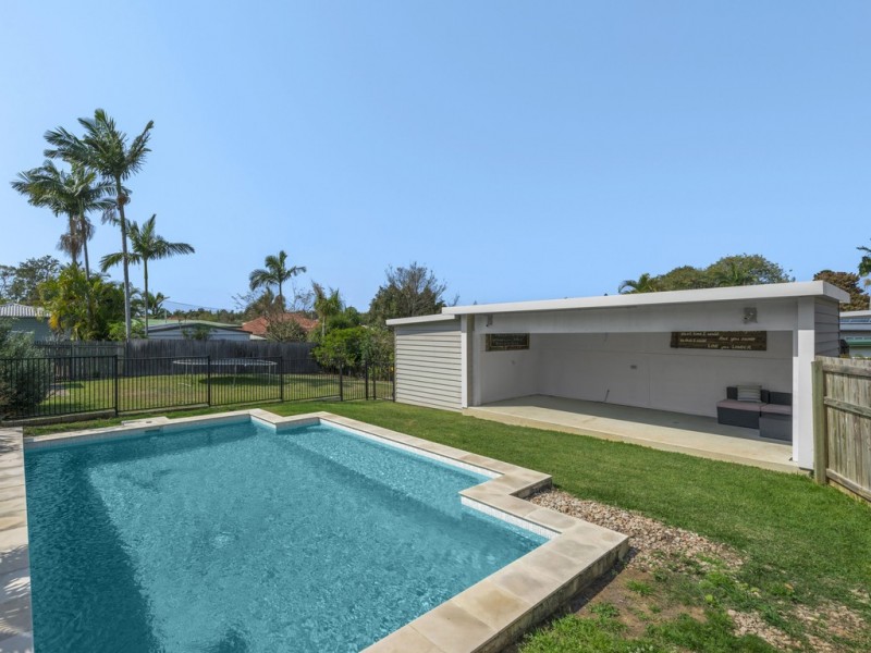 8 Norwich Street, Wavell Heights QLD 4012