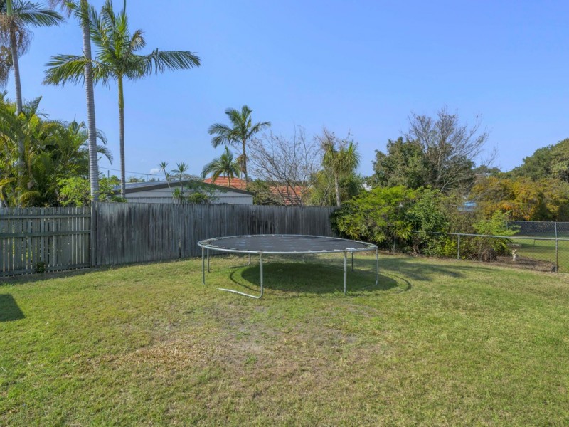 8 Norwich Street, Wavell Heights QLD 4012