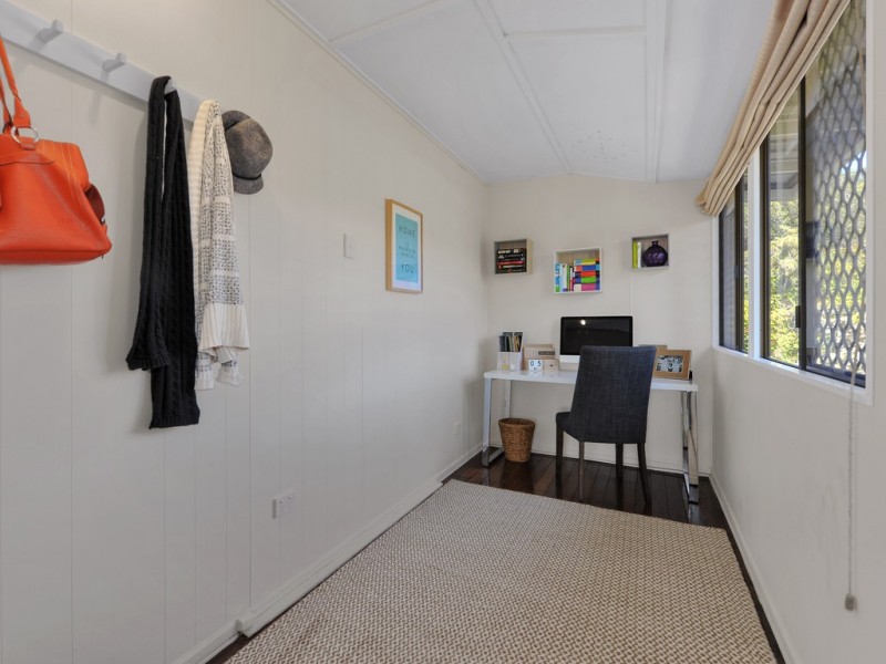 9 Petunia Street, Nudgee QLD 4014