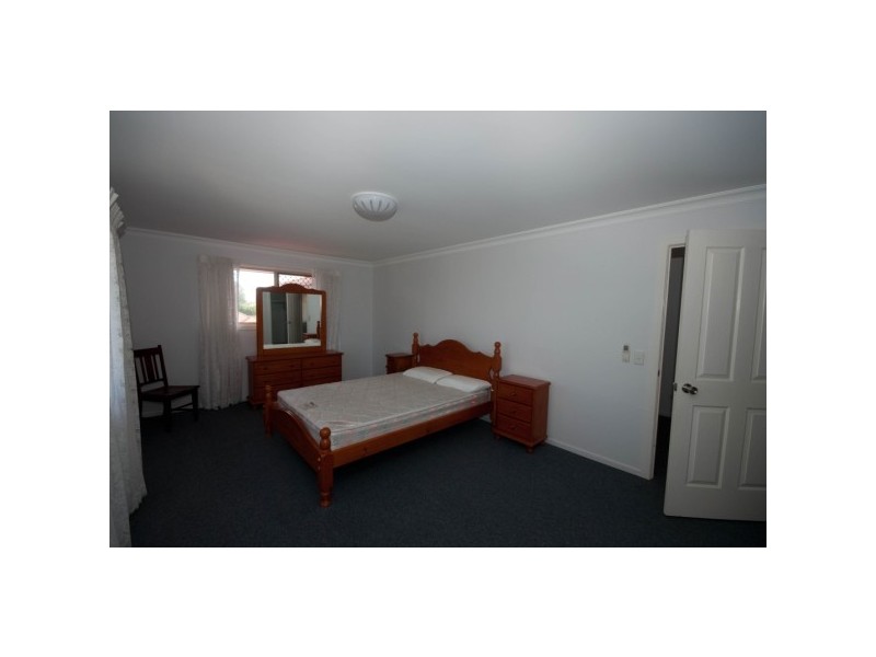 28 Deloraine Street, Wavell Heights QLD 4012