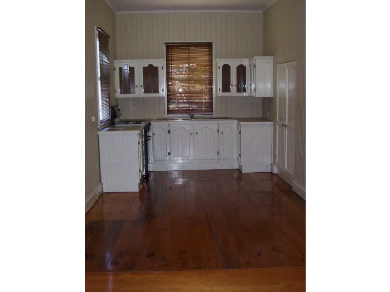 13 Bridge Street, Nundah QLD 4012