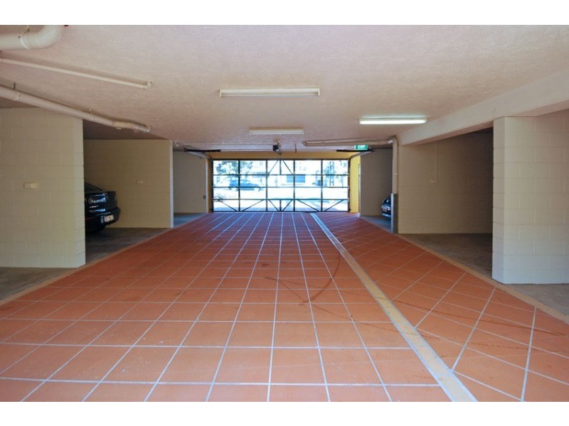 2/33 Brassey Street, Ascot QLD 4007