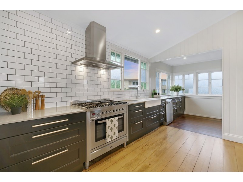 52 ROBINSON ROAD, Nundah QLD 4012