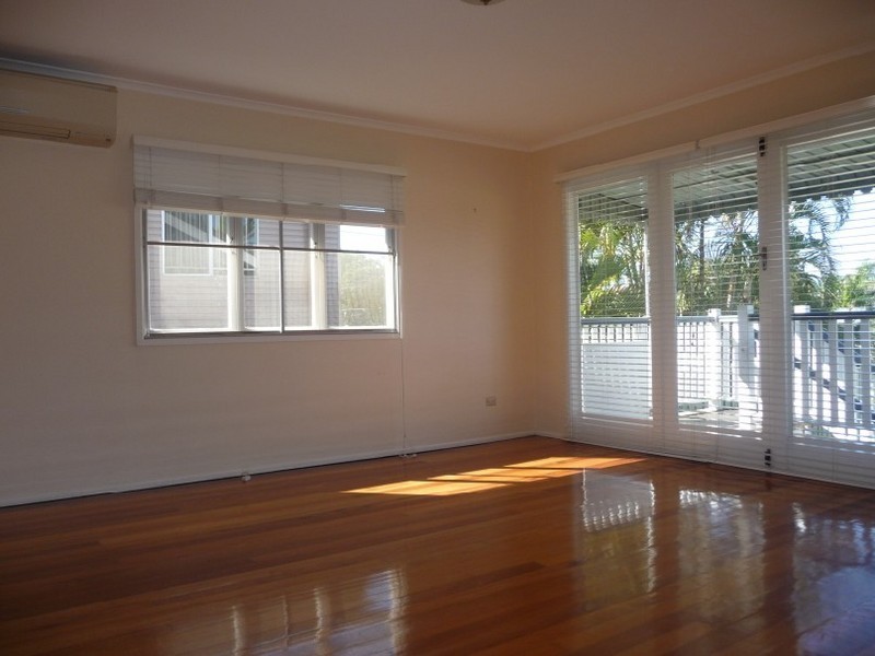 76 Elliott Road, Banyo QLD 4014