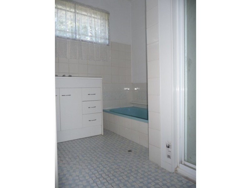 76 Elliott Road, Banyo QLD 4014