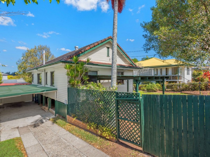 6 Handcroft Street, Wavell Heights QLD 4012