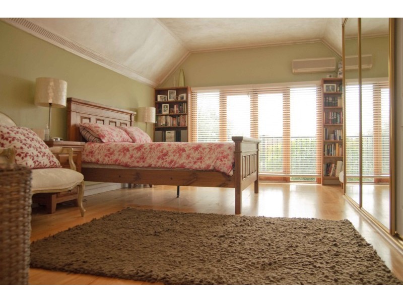 186 Rode Road, Wavell Heights QLD 4012