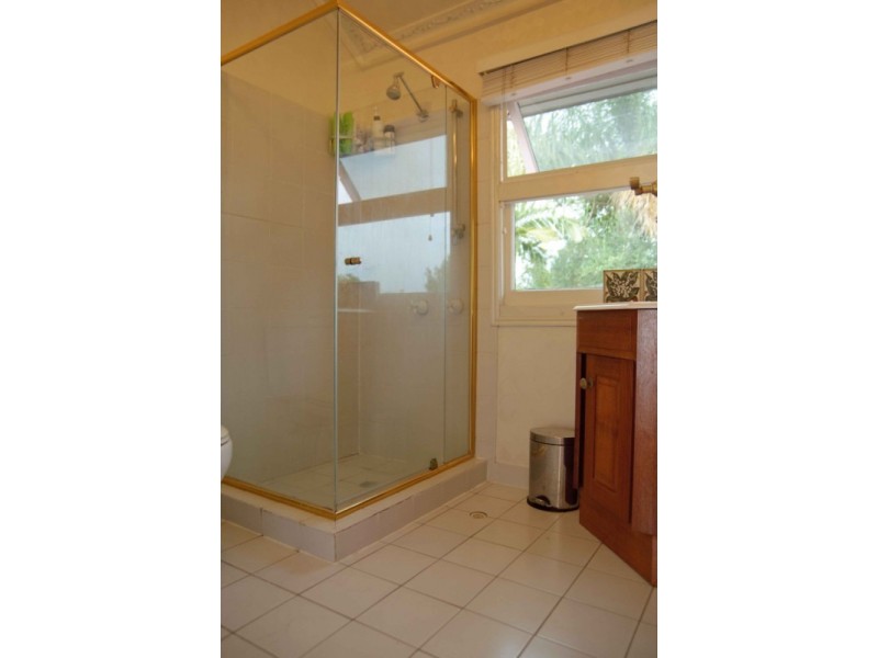 186 Rode Road, Wavell Heights QLD 4012