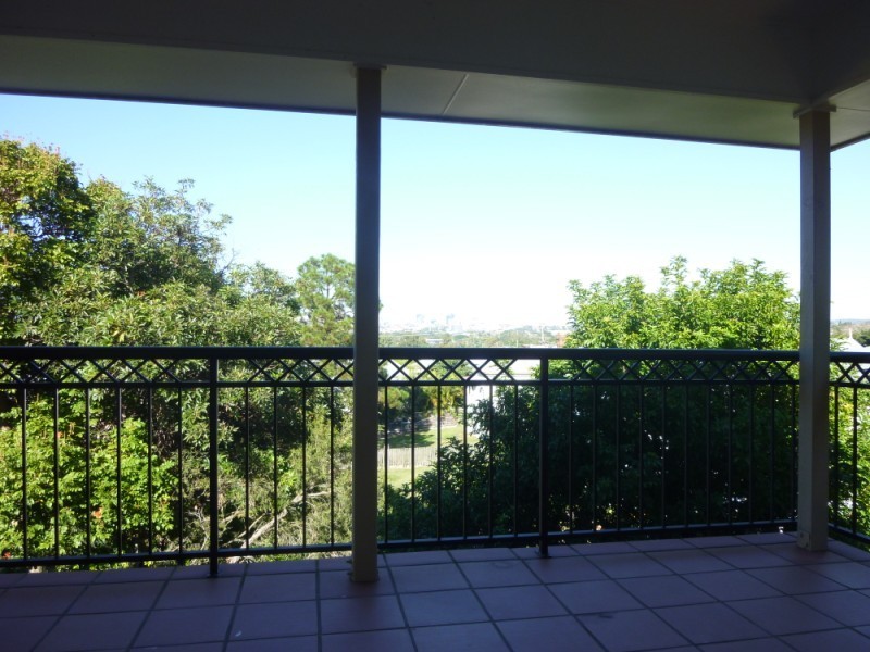 4/45 Morris Street, Wooloowin QLD 4030