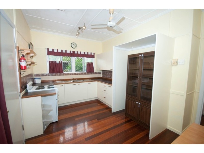 5 Forrest Street, Nudgee QLD 4014