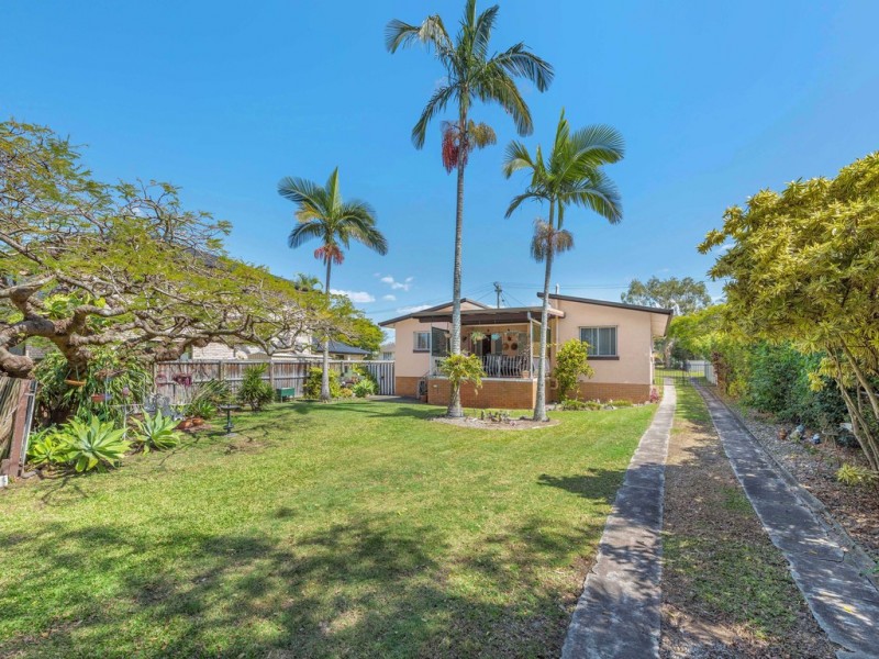 18 Norwich Street, Wavell Heights QLD 4012