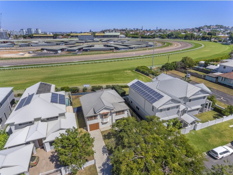 112 Mein Street, Hendra QLD 4011