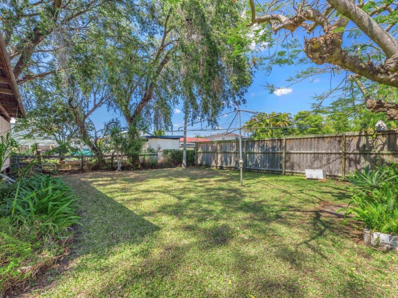 18 Norwich Street, Wavell Heights QLD 4012