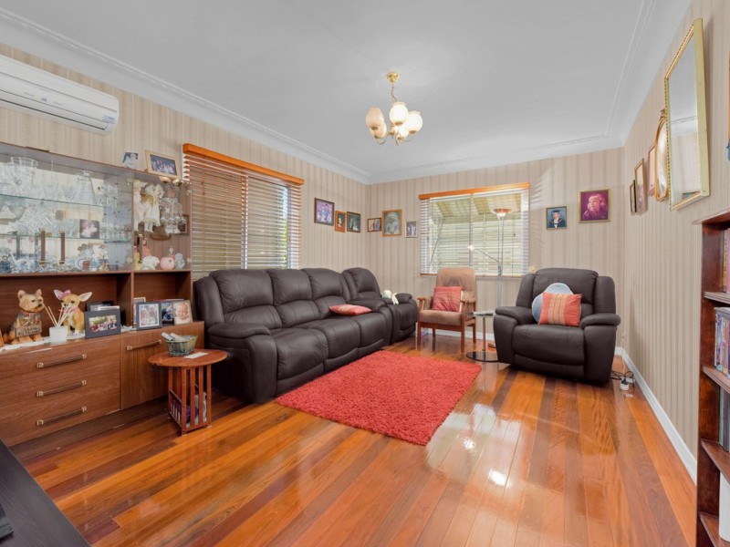 18 Norwich Street, Wavell Heights QLD 4012