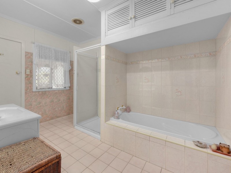 18 Norwich Street, Wavell Heights QLD 4012