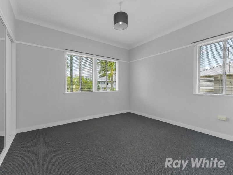 14 Handcroft Street, Wavell Heights QLD 4012