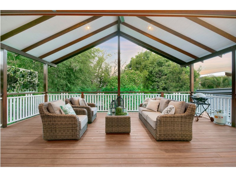 27 Hopetoun Street, Ascot QLD 4007