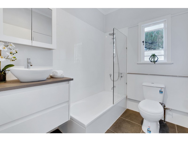 38 BILSEN ROAD, Wavell Heights QLD 4012