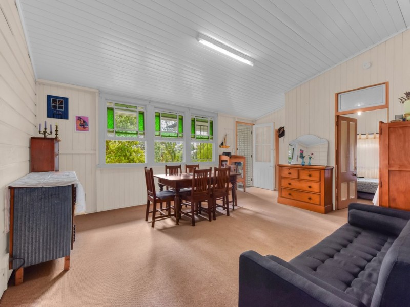 30 Lindon Street, Dutton Park QLD 4102