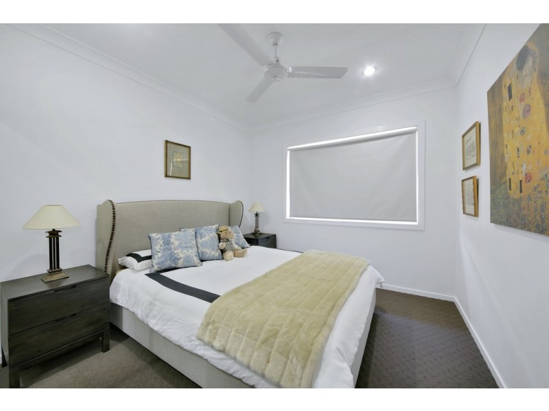 9 GRIFFIN PLACE, Nudgee QLD 4014