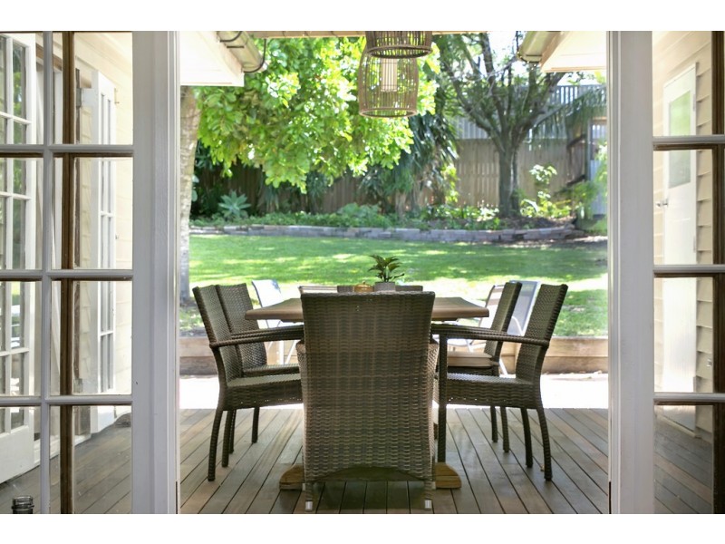 4 Pedley Street, Wavell Heights QLD 4012