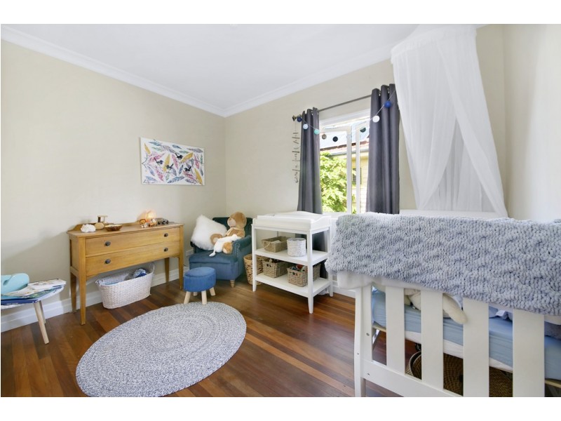 4 Pedley Street, Wavell Heights QLD 4012