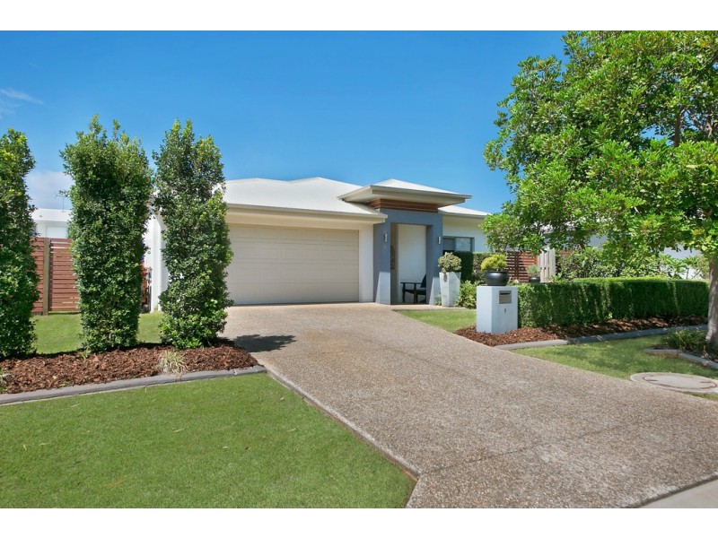 9 Griffin Place, Nudgee QLD 4014