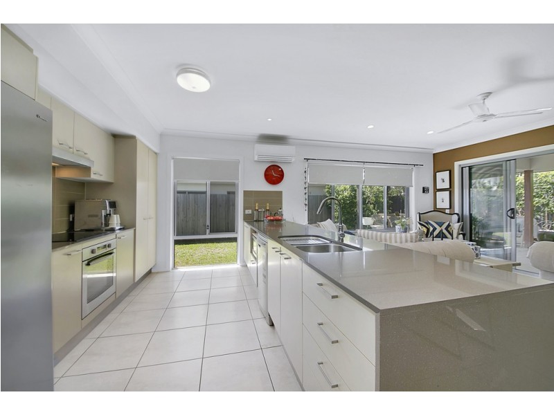 9 Griffin Place, Nudgee QLD 4014