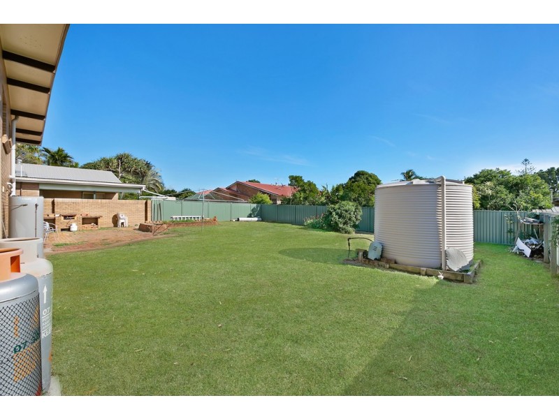 16 OVERLEA STREET, Nudgee QLD 4014